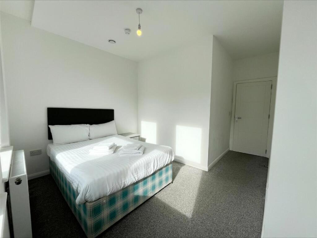 City Point Apartments Manchester Buitenkant foto